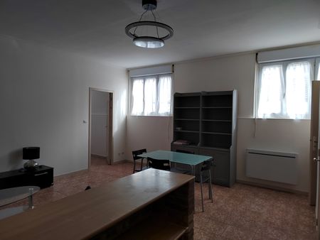 Location Appartement 2 Pièces 52 m² - Meublé - Photo 2