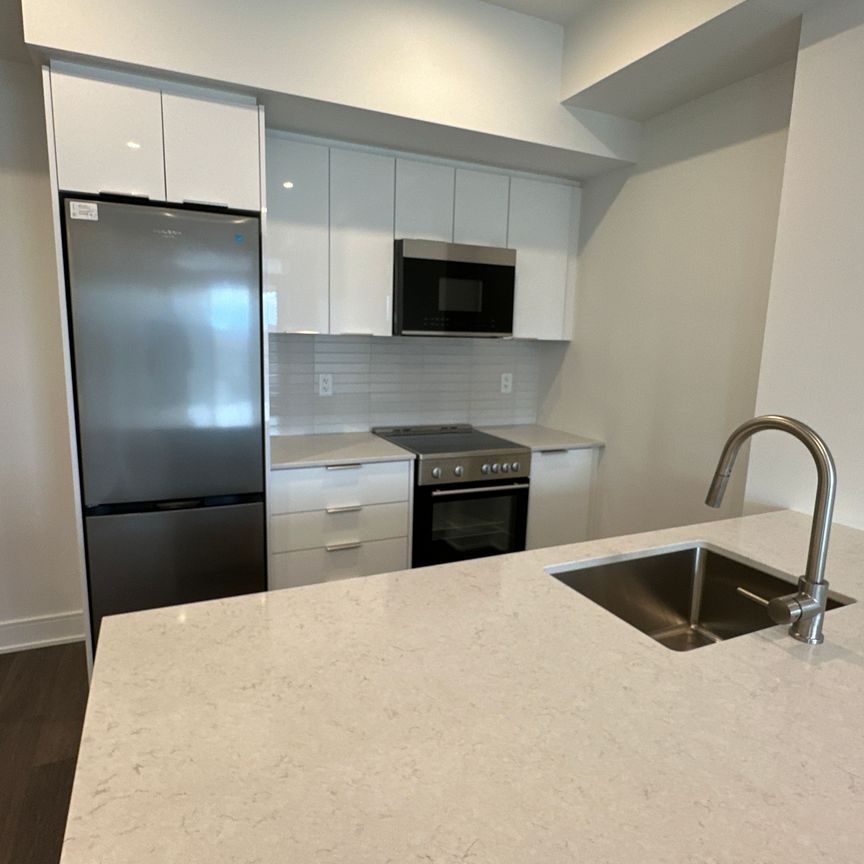 For Lease - 25 Wellington Street Unit# 802, Kitchener, Ontario - Photo 1