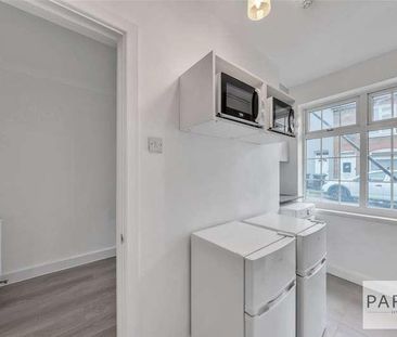 Tavistock Street, Luton, Bedfordshire, LU1 - Photo 3