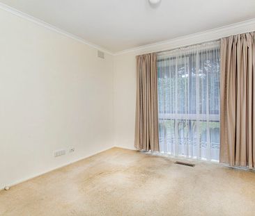 Spacious family home - Photo 6