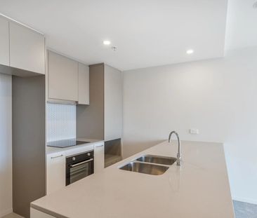 Resort-style Living in Aspen Village - Photo 5