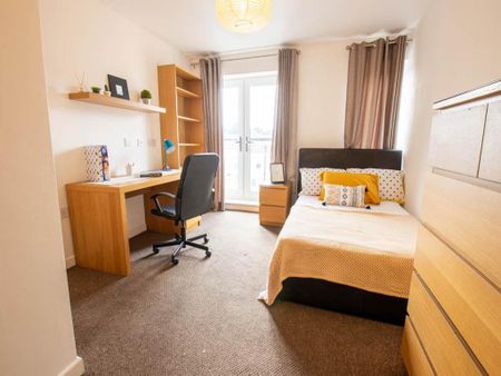 6 bedroom house to rent - Photo 4