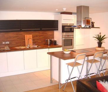 2 bedroom apartment to rent - Photo 6