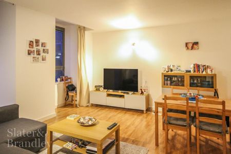 2 bedroom apartment to rent - Photo 2