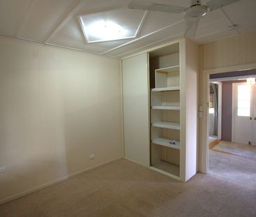 Three Bedroom Home – Walk to Medical Precinct - Photo 3