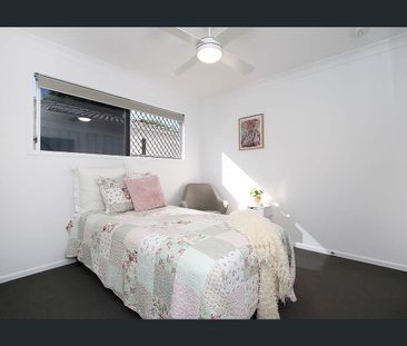 Cute on the outside, gorgeous on the inside - Photo 5