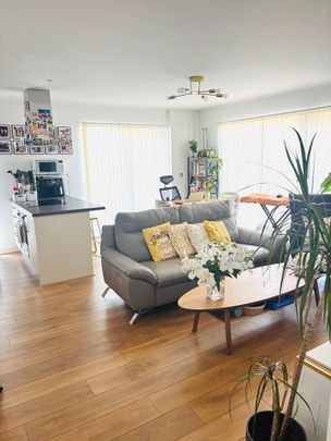 Room in a Shared Flat, Clubhouse Apartments, E14 - Photo 1