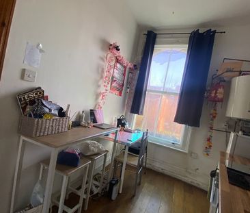 1 Bed Flat, Morning Lane, E9 - Photo 2