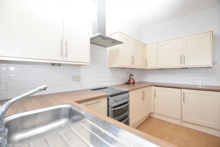 2 bedroom House To Let - Photo 5