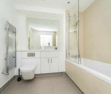 2 bedroom flat to rent - Photo 5