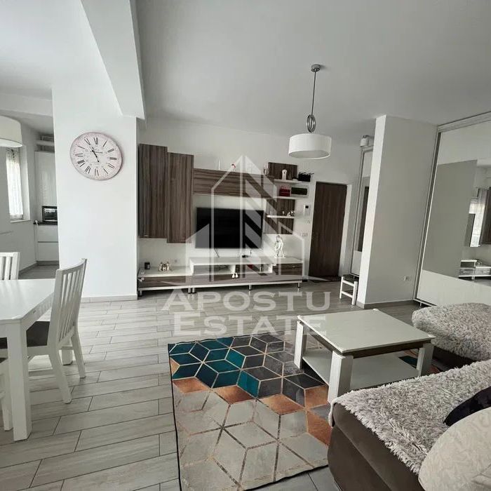 Apartament cu 3 camere, de inchiriat, Dumbravita, Loc de parcare - Photo 1