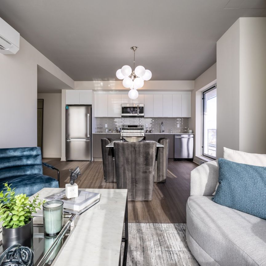 Boul. Brunswick, H9R 0H9, Pointe-Claire - Photo 1