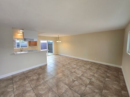 2267 Pomona Avenue - #A, Costa Mesa, CA 92627 - Photo 5