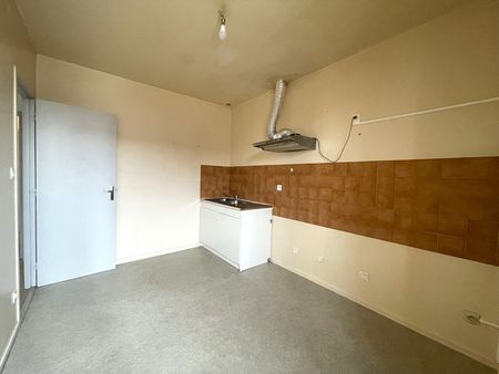 Location Appartement 3 pièces 58m² - Photo 2