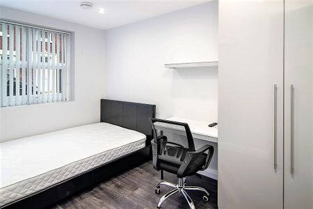 5 bedroom terraced house to rent - Photo 3