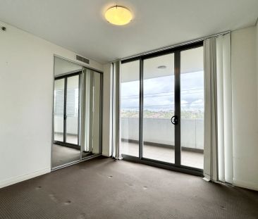 3406/15 Charles Street, - Photo 4