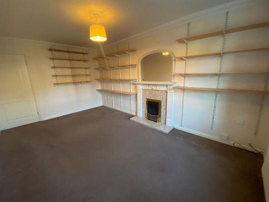 4 bedroom detached house to rent - Photo 1