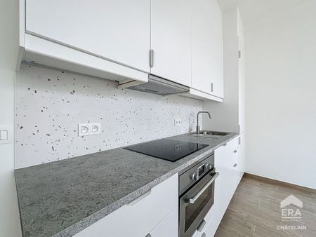 IXELLES - CHARMANT 2-SLAAPKAMER APPARTEMENT VAN 60M² + TERRA - Photo 2