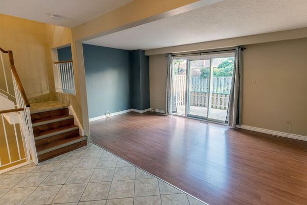 For Lease - 7591 Scholfield Road Unit# 17, Niagara Falls, Ontario - Photo 1