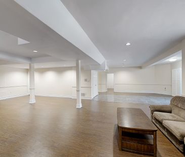For Lease - 176 Elmwood Avenue Unit# Basement, Toronto, Ontario - Photo 6