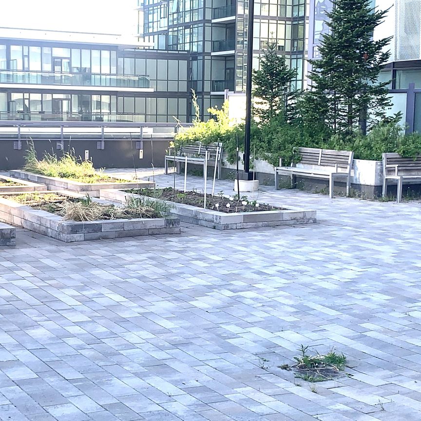 For Lease - 4065 Confederation Parkway Unit# 912, Mississauga, Ontario - Photo 1