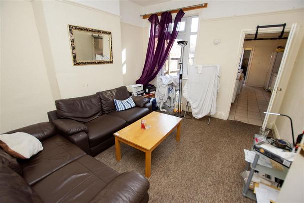 7 bedroom house to rent - Photo 1