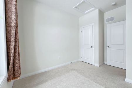 For Lease - 33 Millman Lane, Richmond Hill, Ontario - Photo 3