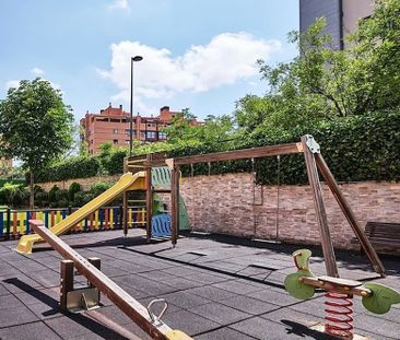 Piso 2 habitaciones de 104 m² en Madrid (28037) - Photo 3