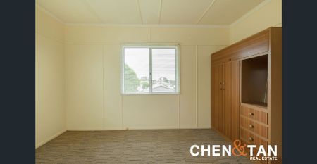 Charming Home in Prime Upper Mount Gravatt Location *Break Lease* - Photo 4