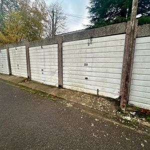 Wescott Way, Bournemouth - Photo 3