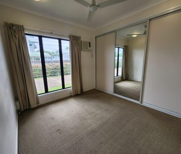 MORDERN DUPLEX TUCKED AWAY - Photo 2
