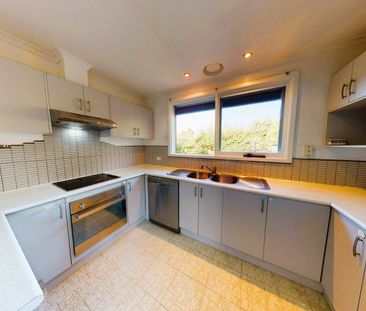 A Great 3 Bedroom Home In The Heart Of Bundoora - Photo 5