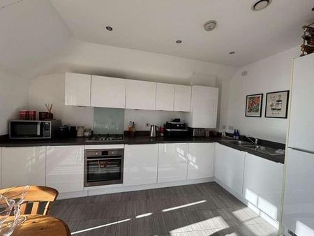 Bunns Lane, Mill Hill, NW7 - Photo 4