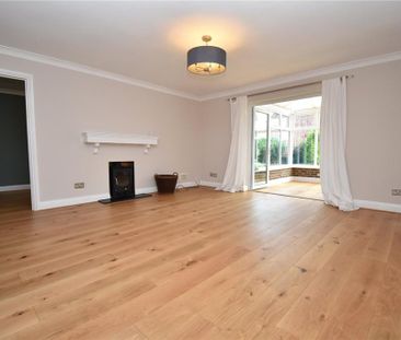 4 bedroom detached house to rent - Photo 6