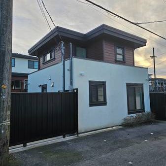 New laneway house in Renfrew heights! - Photo 1