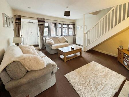 3 bedroom semi-detached house to rent - Photo 4