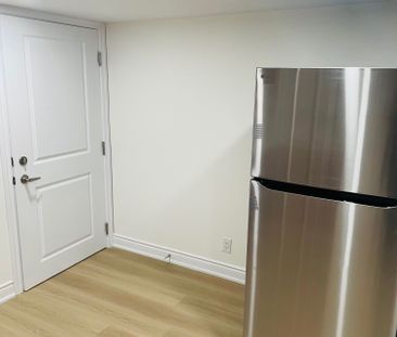 For Lease - 1-2341 Canonridge Circle Unit# Bsmt, Oakville, Ontario - Photo 3