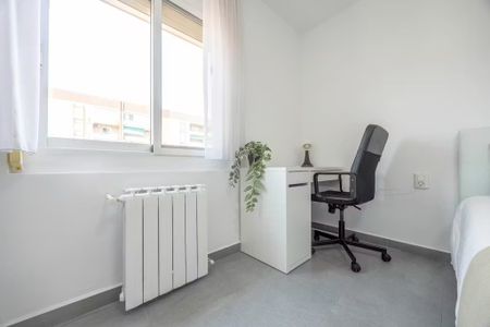 Avinguda de Blasco Ibez, Valencia, Valencian Community 46022 - Photo 3