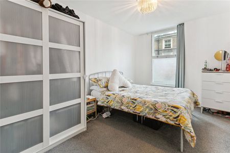 2A Queenstown Road, Queenstown Road, SW8 - Photo 2