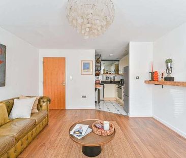 Lownes Courtyard, Hither Green, SE13 - Photo 1