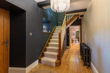 5 bedroom semi-detached house to rent - Photo 3