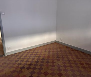 Location appartement Marseille 1er (13001) - Photo 4