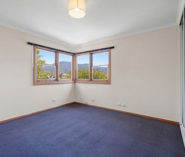 3 Bedroom Family Home with Separate Studio - Photo 4