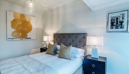 4 bedroom apartment to rent - Photo 3