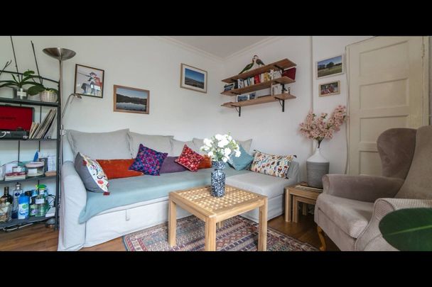 3 Bed Flat, Edward Bond House, WC1H - Photo 1