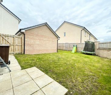 4 bedroom detached house to rent - Photo 4