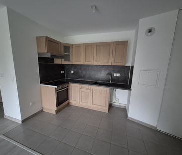 Location Appartement 2 pièces 43m² SECLIN 59113 - Photo 6