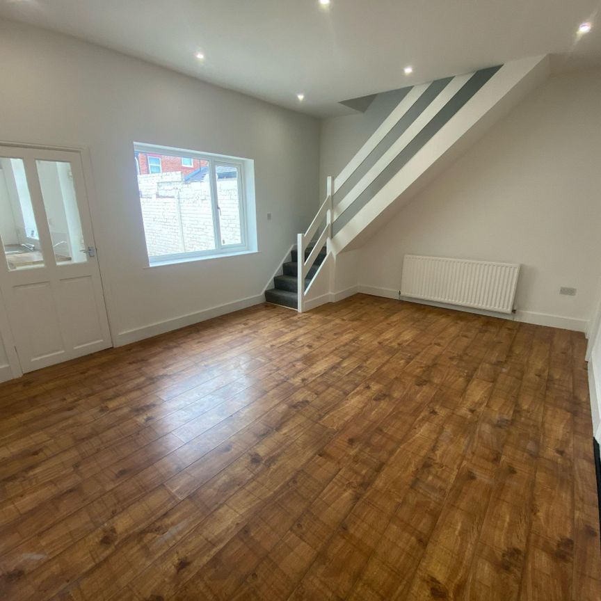 3 bed terraced house to rent in Trinity Street, Sunderland, SR5 - Photo 1
