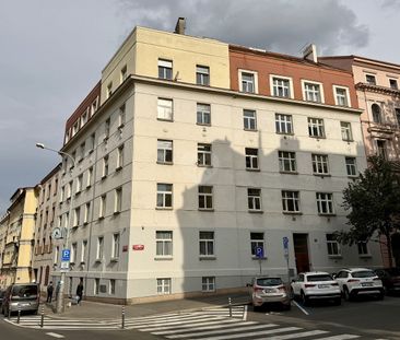 Pronájem bytu 2+kk 48 m² - Photo 2