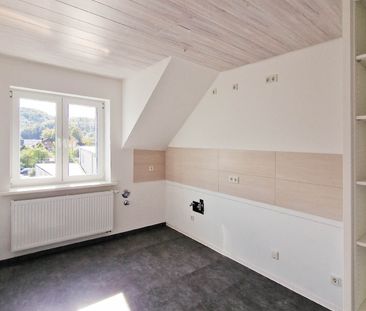 Dachgeschosswohnung im Herzen von Overath - Photo 6